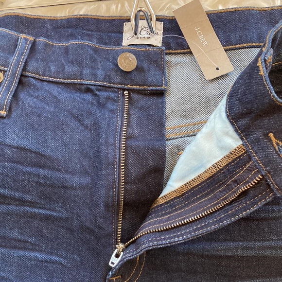J. Crew High-Waisted Vintage Straight Jean in Boiler Wash - Picture 7 of 13